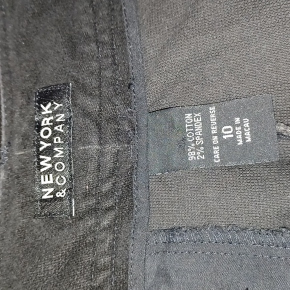 Women's 10 New York & Co. - Picture 5 of 5